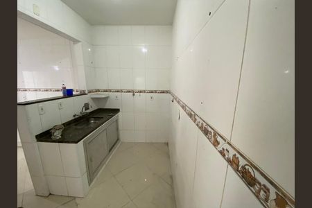 Casa de Condomínio para alugar com 4 quartos, 100m² em Todos os Santos, Rio de Janeiro