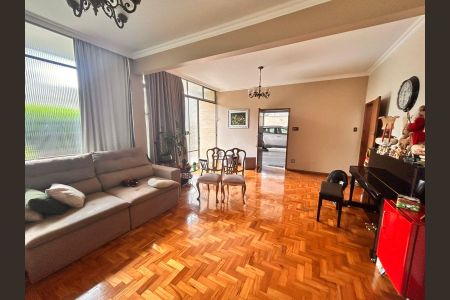 Sala de casa para alugar com 5 quartos, 322m² em Colégio Batista, Belo Horizonte