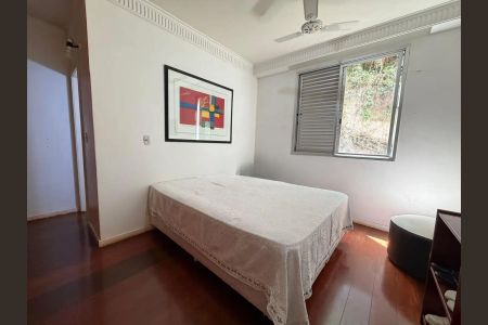 Apartamento para alugar com 4 quartos, 230m² em Buritis, Belo Horizonte