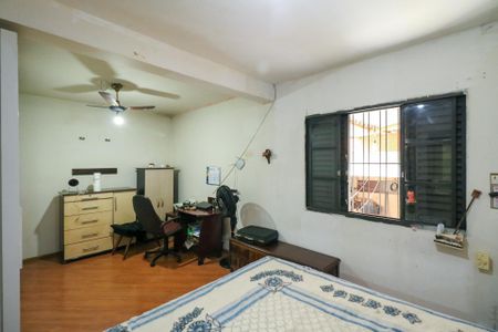 Suíte de casa para alugar com 4 quartos, 350m² em Centro, Diadema