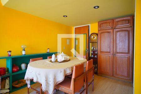 Sala de apartamento para alugar com 1 quarto, 50m² em Floresta, Porto Alegre