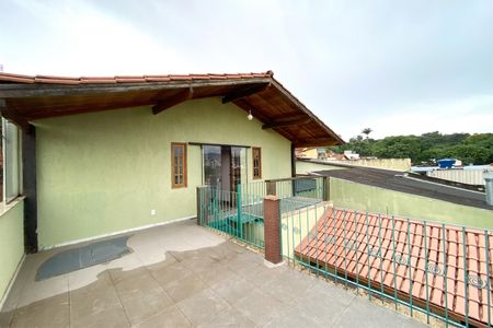 Varanda de casa para alugar com 3 quartos, 80m² em Dom Cabral, Belo Horizonte