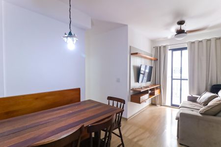 Sala de apartamento para alugar com 2 quartos, 49m² em Todos Os Santos, Rio de Janeiro