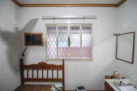 Quarto 1 de casa para alugar com 2 quartos, 170m² em Maria José, Nova Iguaçu