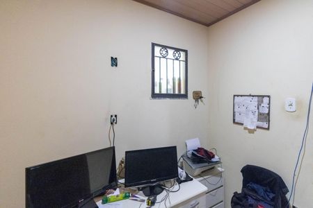 Quarto 1 de casa para alugar com 1 quarto, 180m² em Senador Vasconcelos, Rio de Janeiro