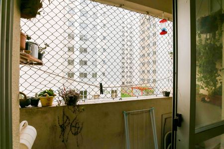 Varanda de apartamento à venda com 2 quartos, 50m² em Jardim Cláudia, São Paulo