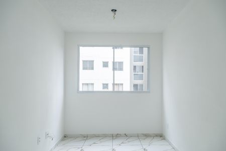 Sala de apartamento para alugar com 2 quartos, 43m² em Jardim Helian, São Paulo