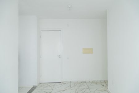 Sala de apartamento para alugar com 2 quartos, 43m² em Jardim Helian, São Paulo