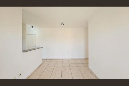 Sala de apartamento à venda com 2 quartos, 70m² em Retiro, Jundiaí