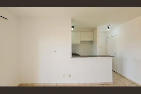 Sala de apartamento à venda com 2 quartos, 70m² em Retiro, Jundiaí