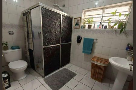 Banheiro de casa para alugar com 2 quartos, 200m² em Vila Moraes, São Paulo