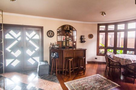 Sala de casa de condomínio à venda com 4 quartos, 490m² em Residencial Cinco (alphaville), Santana de Parnaíba