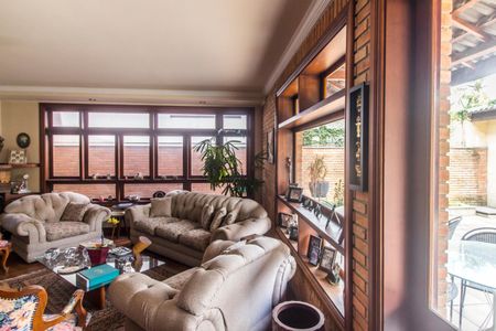 Sala de casa de condomínio à venda com 4 quartos, 490m² em Residencial Cinco (alphaville), Santana de Parnaíba