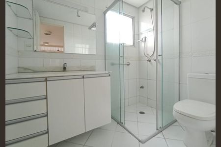 Banheiro de apartamento à venda com 2 quartos, 140m² em Praia de Belas, Porto Alegre