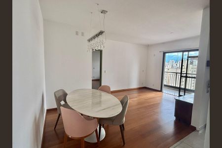 Sala de jantar de apartamento para alugar com 1 quarto, 70m² em Vila Romana, São Paulo