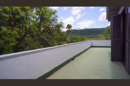 Varanda segundo piso quarto suite de apartamento à venda com 3 quartos, 140m² em Agronomia, Porto Alegre