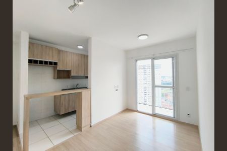 Sala de apartamento à venda com 2 quartos, 56m² em Vila Lacerda, Jundiaí