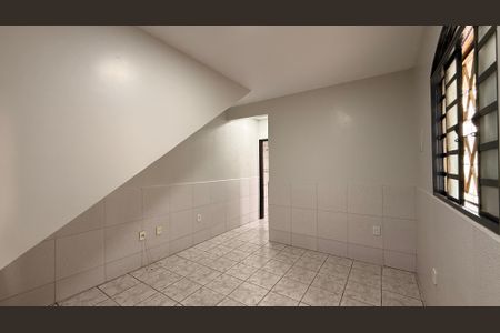 Sala de casa para alugar com 2 quartos, 100m² em Conjunto D, Brasília