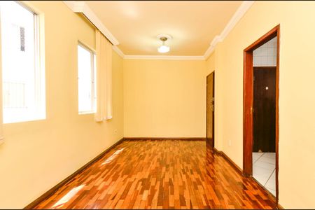 Sala Ambientes de apartamento para alugar com 3 quartos, 77m² em União, Belo Horizonte