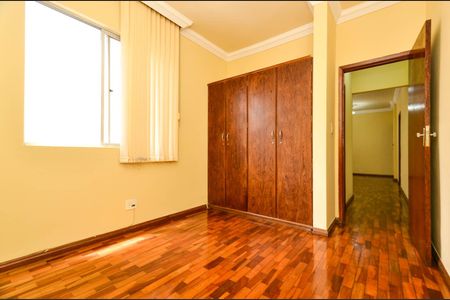 Quarto 2 de apartamento para alugar com 3 quartos, 77m² em União, Belo Horizonte