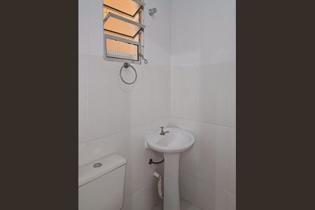 Banheiro de casa para alugar com 1 quarto, 50m² em Montanhão, São Bernardo do Campo