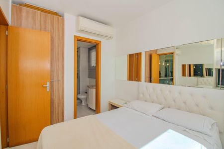 Suíte de apartamento para alugar com 1 quarto, 76m² em Três Figueiras, Porto Alegre