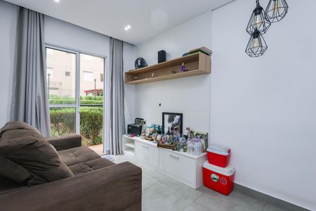 Sala de apartamento à venda com 2 quartos, 62m² em Vila Pirajussara, São Paulo