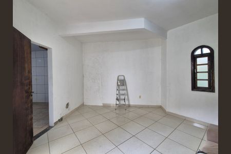 Sala de casa de condomínio à venda com 1 quarto, 55m² em Vargem Pequena, Rio de Janeiro