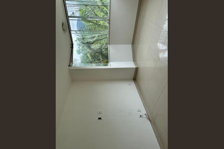 Quarto 1 de casa para alugar com 4 quartos, 200m² em Vargem Grande, Rio de Janeiro