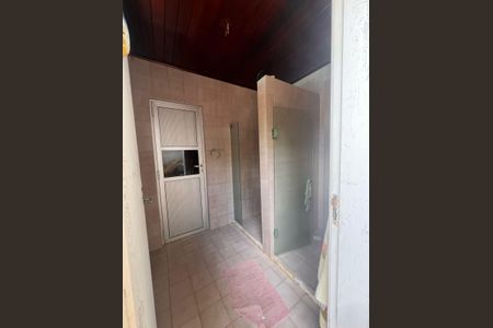 Banheiro de casa para alugar com 4 quartos, 750m² em Stella Maris, Salvador