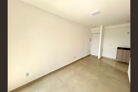 Sala de apartamento para alugar com 2 quartos, 49m² em Jardim Aida, Guarulhos