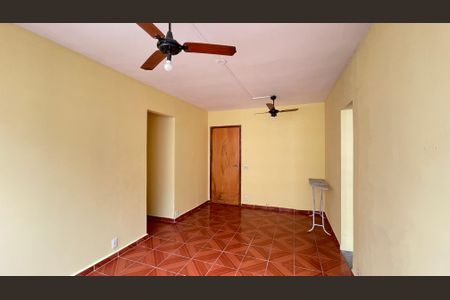 Sala de apartamento à venda com 2 quartos, 60m² em Imperial de São Cristóvão, Rio de Janeiro