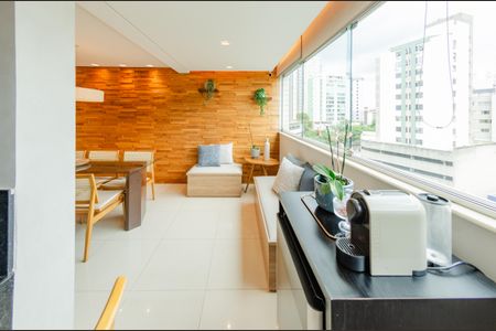 Sala de apartamento à venda com 3 quartos, 109m² em Buritis, Belo Horizonte