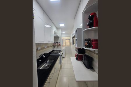 Cozinha de apartamento à venda com 2 quartos, 55m² em Jardim dos Oliveiras, Campinas