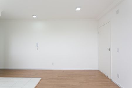 Sala de apartamento para alugar com 2 quartos, 44m² em Jardim Helian, São Paulo