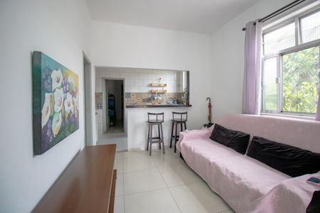 Sala de casa à venda com 4 quartos, 160m² em Vila Kosmos, Rio de Janeiro
