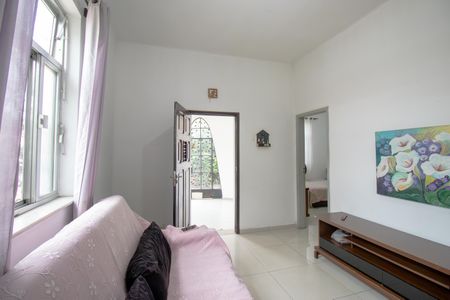 Sala de casa à venda com 4 quartos, 160m² em Vila Kosmos, Rio de Janeiro