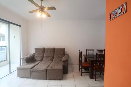 Sala de apartamento para alugar com 3 quartos, 89m² em Jardim Enseada, Guarujá