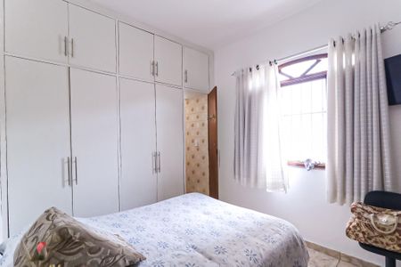 Quarto - Suíte de casa de condomínio para alugar com 4 quartos, 250m² em Cachambi, Rio de Janeiro