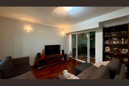 Sala 1 de casa à venda com 3 quartos, 150m² em Jardim Ester Yolanda, São Paulo