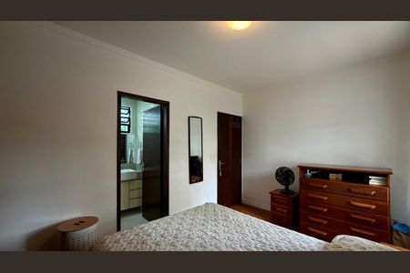 Quarto 1 de casa à venda com 3 quartos, 150m² em Jardim Ester Yolanda, São Paulo