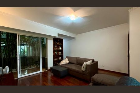 Sala 4 de casa à venda com 3 quartos, 150m² em Jardim Ester Yolanda, São Paulo