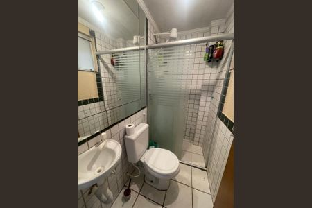 Banheiro de apartamento para alugar com 1 quarto, 41m² em Ceilândia Sul (ceilândia), Brasília
