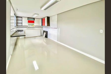 Cozinha de casa para alugar com 4 quartos, 597m² em Espírito Santo, Porto Alegre