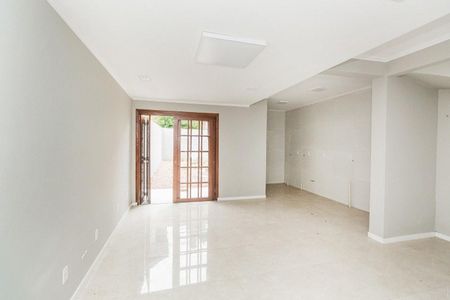 Cozinha de casa para alugar com 3 quartos, 102m² em Mário Quintana, Viamão