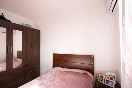 Quarto 2 de apartamento para alugar com 2 quartos, 42m² em Caguaçu, Sorocaba