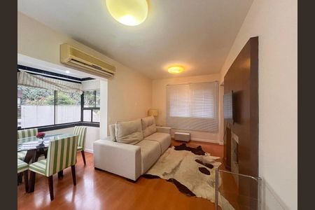 Sala de apartamento para alugar com 2 quartos, 84m² em Bela Vista, Porto Alegre