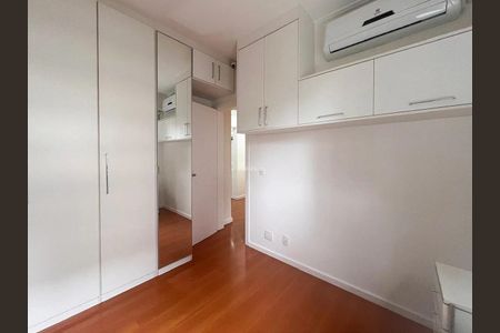 Quarto 2 de apartamento para alugar com 2 quartos, 84m² em Bela Vista, Porto Alegre