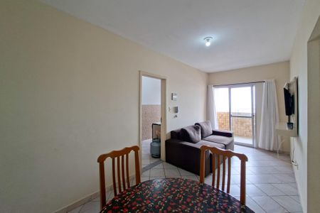 Sala de apartamento para alugar com 1 quarto, 48m² em Nova Mirim, Praia Grande