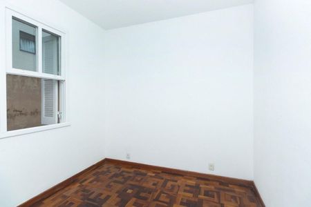 Quarto 1 de apartamento para alugar com 2 quartos, 51m² em Mont’Serrat, Porto Alegre